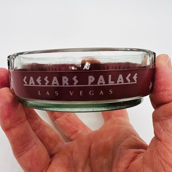 CAESARS PALACE LAS VEGAS VINTAGE SMALL ASHTRAY - Picture 5 of 7